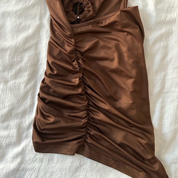 choco brown strapless mini dress 🤎 - Picture 3 of 3
